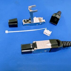 CAT.6A Shielded Toolless Plug With Boot