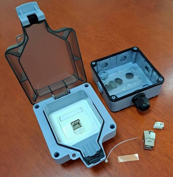 Ourdoor Wall Mount Box for 1 Keystone, IP66